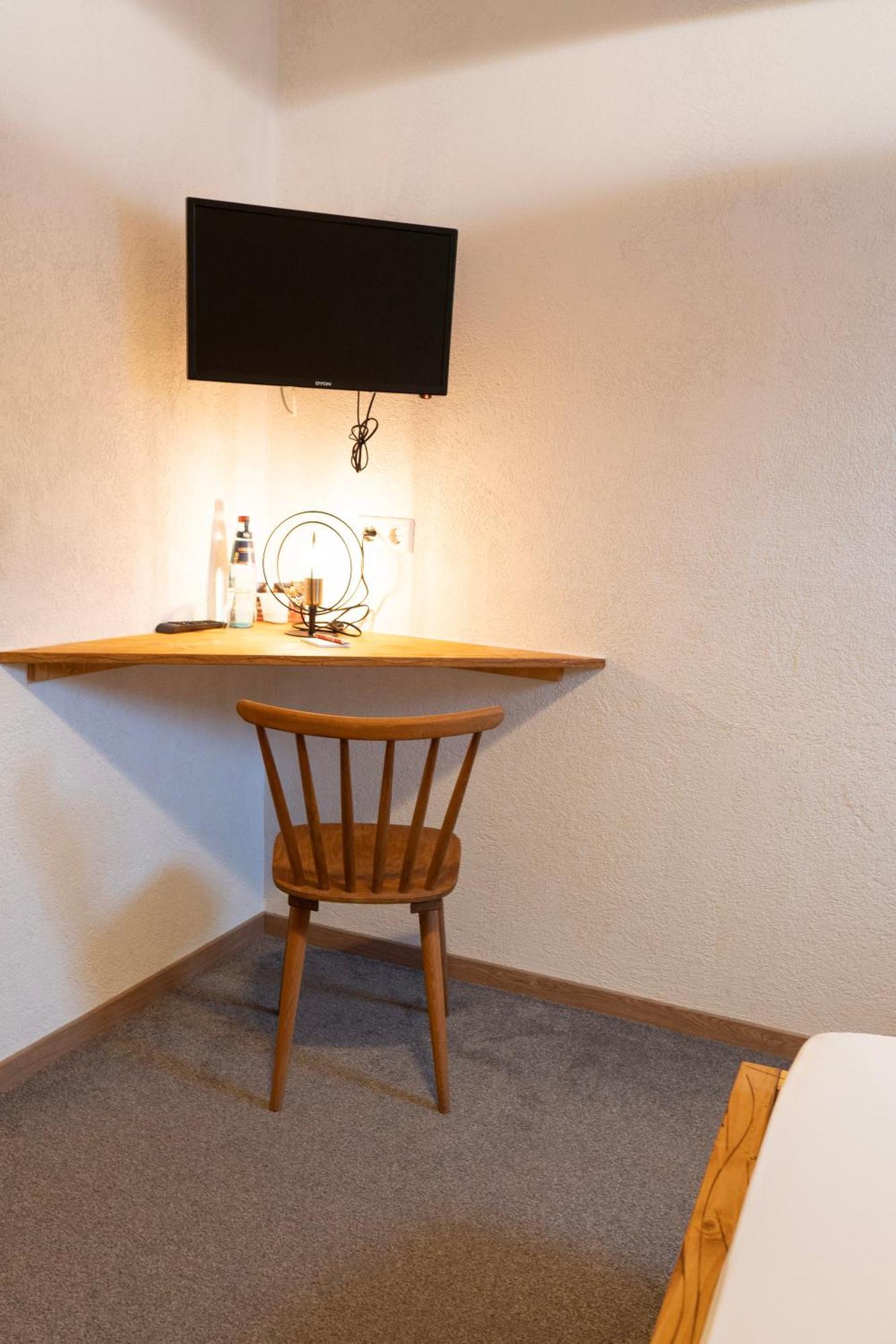 Landgasthof Hirschen Untermettingen Gasthof Ühlingen-Birkendorf