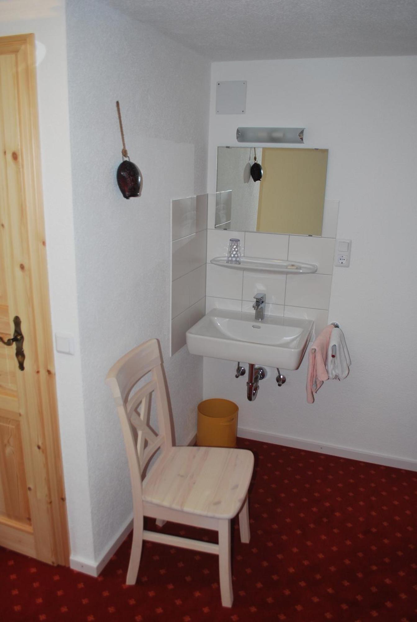 Gasthof Landgasthof Hirschen Untermettingen 3*